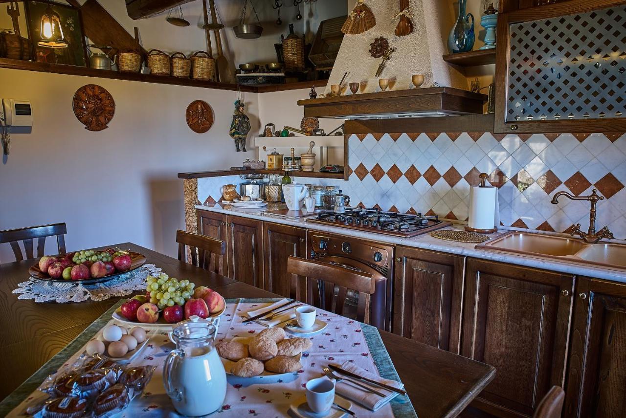 La Casa Del Tempo Bed & Breakfast Cerami Luaran gambar